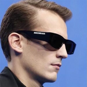 Modedesigner Männer Sonnenbrille Brief gedruckt Seite Frau Luxus Sonnenbrille Street Style Strandbrille Brillen Designer Shades mit Box