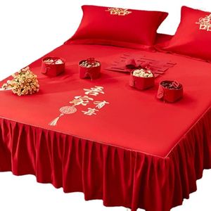 Conjunto de travesseiro com capa antiderrapante de casamento de peça única de algodão lavado com saia de cama três conjuntos