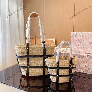 5A Fashion Beach Bag High Quality Designer Handbag Star Beautys Favorite Large Capacity Woven Shopping Bags Combined Technology Of Palm Leaf And PU Purses