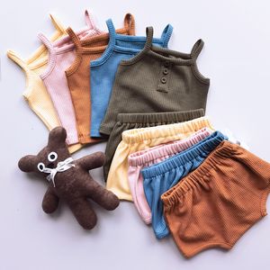 Rompers Ubrania dziecięce Sets Summer Toddler Girl Strap Suits Botton Solid Boy Tops Tee and Shorts Infant Tracksuit Urodzony 230427