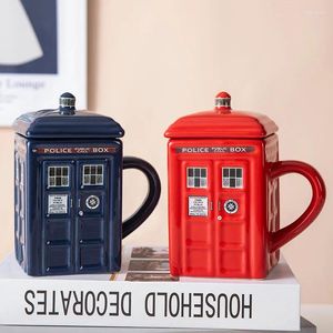 Tassen Kreative Vintage britische Kiosk-Tasse mit Deckel Keramiktasse Telefonzelle Neuheit Kaffee