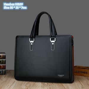 Factory wholesale mens shoulder bags 2 styles classic Joker leather men handbag horizontal wear-resistant password business computer bag lychee fashion knapsack