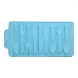 Baking Tools Knife Fork Spoon Shaped Biscuits Mold Food Grade Silicone Fondant Mould R7UB