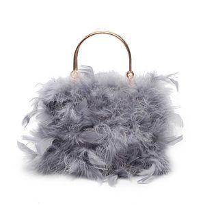 Borse da sera Vera borsa di piume di struzzo Donna Fluffy Winter Shoulder Chain Designer Ladies Piccole borsette Adolescenti Clutch Purs 230427