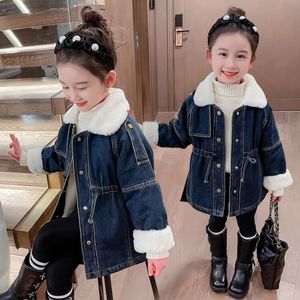Jackets 2023 Winter Warm Fashion 1 2 3 4 5 6 8 10 Years Child Thickening Outerwear Denim Velvet Parka Trench Coat For Kids Baby Girls 231128