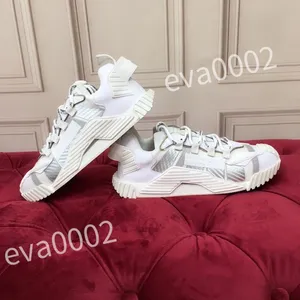 2023 new top Hot Luxury Fashion womens mens shoes womens sneakers white black shoes designer trainers quality high for womens men