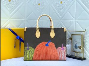 Wysokiej jakości designerska torba klasyczna torba na zakupy Yayoi Kusama o dużej pojemności jednorodnej przekątnej torebki Paint Polka Dypkin Minitote Torby