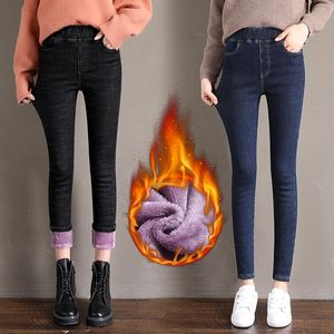 Jeans 2020 Kış Yeni Kadınlar Sıcak Kalın Kot Elastik Bel Yüksek Bel Sıska Kot pantolon Öğrenci Kıyafetleri Siyah Mavi Polar Pantolon