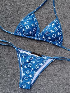 Frauen Dreipunkt-Badeanzug Mode Sommer zweiteilige Bikini-Anzüge Set mit Buchstaben Sexy Strand-Badeanzüge Bademode Kleidung M6688