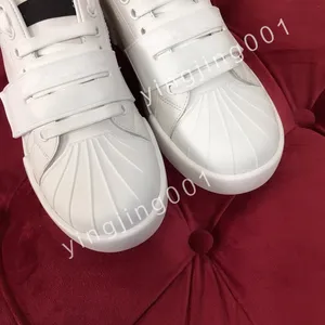 2023 Top Hot Luxury High quality shoes men's basketball shoes leather women's travel white shoes fashionable couple sports shoes platform