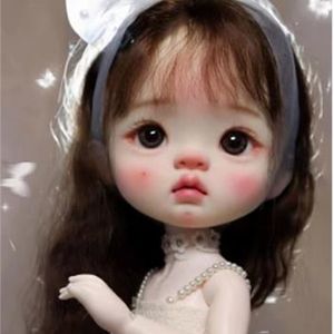 Bonecas em estoque 16 qianqian yuanbao bjd Big Head Resin Material Sem maquiagem Acessórios DIY Toys Child Girl Presente 230427