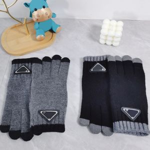 Designer-Marken-Buchstabenhandschuhe für Winter und Herbst, modische Damen-Kaschmir-Fäustlinge, Handschuhe mit warmen Winterhandschuhen für den Outdoor-Sport