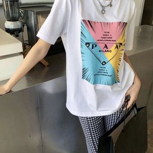 Abbigliamento donna famoso Italia Occidente marchiato Moda segno lettera trilaterale Grafica estiva in puro cotone girocollo xxxl T-shirt amante di design di lusso tees top