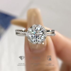 Trauringe DW Modischer 1CT Diamant Runder Halo für Damen 925 Sterling Silber Verlobungsring Ewiges Versprechen An 231128
