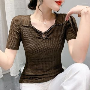 女性用Tシャツ2023夏のヨーロッパの服ソリッドTシャツファジョンセクシーVネックホロー光沢のあるビーズの女性トップ半袖ティー33052