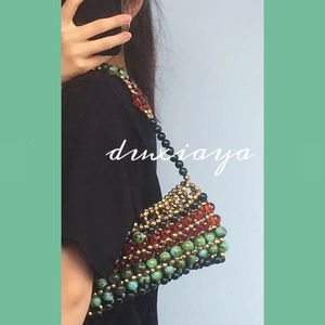 Kvällspåsar Retro Pearl Designer Luxury Shell Bag Underarm Beaded Side Shoulder Fashion Purse Summer Beach Women Mini Cross 231128