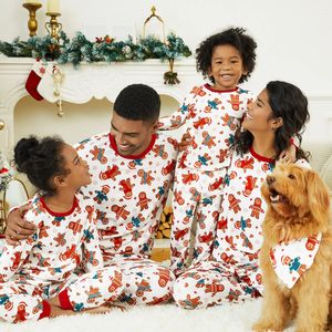 Aile Eşleşen Kıyafetler Patpat Noel Karikatür Gingerbread Man Allover Baskı Pijama Setleri Alev Dayanıklı 231128