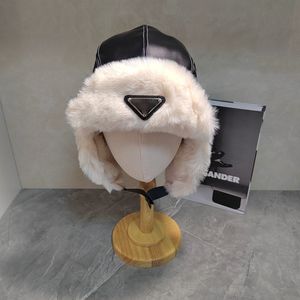 Designer marca inverno moda earflap à prova de vento quente clássico de alta qualidade lei feng chapéu.