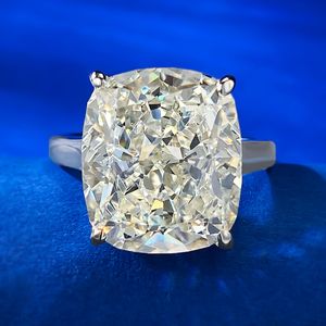 6CT Grande Moissanite Diamante Anelli di nozze Solitario Gioielli di lusso Reale 100% Argento sterling 925 Forma di cuscino Pietre preziose Festa Donna Anello di fidanzamento Anello regalo