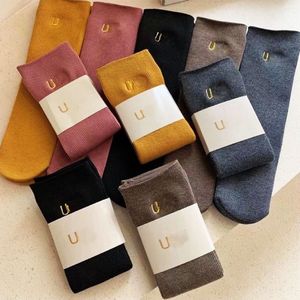 Women's Socks 5 Pairs Brand Winter Wool Thicken Warm Men Retro Style Colorful Fashion Woman For Snow Boots Designer Underwear