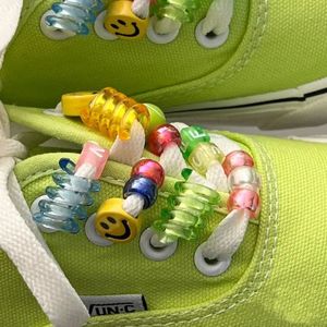 Shoe Parts Accessories 6PCSSet color Resin Beads Charms Beaded Sneaker Girl Gift decoration DIY Shoelaces Buckles Shoes Accesories 231128