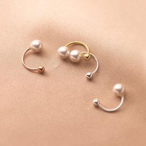 Studörhängen 1 par 925 Sterling Silver 5mm Shell Pearl Small Huggie Hoops Arc Screw Bead Earring For Women Girls Ear smycken