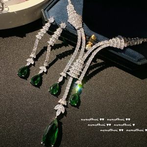 Bröllopsmycken uppsättningar 925 Sterling Silver Luxury Long Tassels Halsband Öronningar Set Bling Crystal Zircon Brud för kvinnor 231129