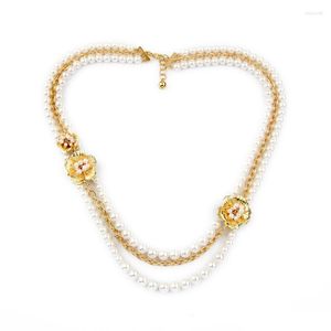 Hänghalsband bulkpris kungligt fasetter simulerade pärlhalsband för kvinnor blomma pärlor kedja lång guldfärg flerskiktsmycken