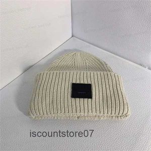 Beanie Kafatası Moda Trucker Caps Ac Hat Unisex Kadınlar Sonbahar ve Kış Yüksek Kaliteli Klasik Square Angora100% Çift Katman