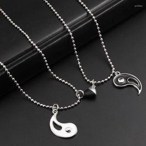 Pendant Necklaces 1set(2pcs)Gothic Dark Yin Yang Taiji Gossip Necklace Jewellery Design Heart Magnetic Snap For Couple Punk Gift