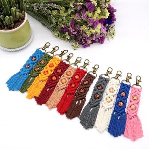 Keychains Tassel Keychain Charm Handmade Rope With Bead Pendant Hanging Key Ring Women Bohe Retro Holder For Bag Car Accessories