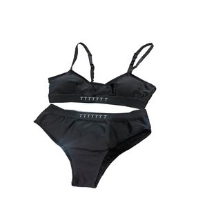 Alta qualidade roupa de banho moda v pescoço halter sutiã calcinha de cintura baixa confortável para o verão praia surf férias roupa interior biquíni