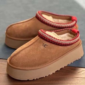 Slippers Womens Chestnut Tazzs Designer Slides Dheepskin Shearling Men Tasman Classic Ultras Mini Platform Boots Mens Secedes Shoes Blend Winter Slipper Sizes 35-44