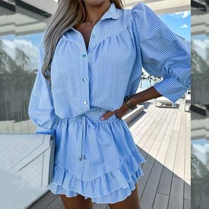 Arbeitskleider Dame Revers Button Shirt mit Rüschen Minirock Outfit 2023 Sommermode Streifen Strandanzug Elegantes Büro Lose Langarm