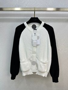 1121 l 2023 pista outono marca mesmo estilo cardigan camisola manga longa branco tripulação pescoço roupas femininas de alta qualidade weilan