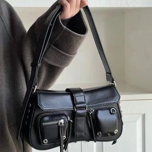 Sacos da noite Y2K Coreano Mulheres Harajuku Vintage Gótico Preto Saco de Mão Estética Elegante Punk Carteira Bolsa Bolsas Ombro Baguette Tote 231128