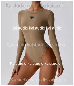 2023 Design Europeisk och amerikansk sexig smal passform långärmad jumpsuit, avslappnad och mångsidig bas jumpsuit