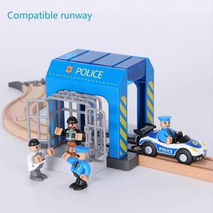 Diecast Model Set Thief Catching Building Block Suit Compatible med trästågspår Toy Plast Station Children S Toys 231128