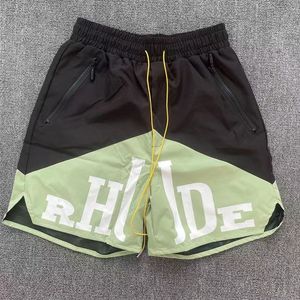 남자 반바지 Rhude 반바지 디자이너 Mens Basketball Short 바지 2023 Luxurys Summer Beach Palm Letter 거리 패션 스웨트 팬츠 Zewk Zewk