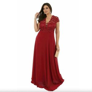 Chic Red Plus Size A Line Prom Dresses Sheer Deep V Neck Beaded Lace Evening Gown Floor Length Chiffon Formal Dress