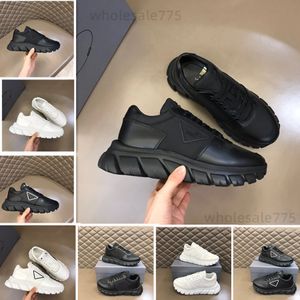 2024 Superstar Sport Luksusowe mokasyny design projektant marki Flats oryginalne skórzane trampki nylonowe biegacze wszystkie buty do deskorolki