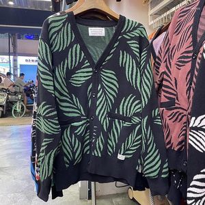 남자 스웨터 2023SS Jacquard 잎 Wacko Maria Knitted Jackets 남자 여자 1 : 1 최고 품질의 V- 넥 가디건