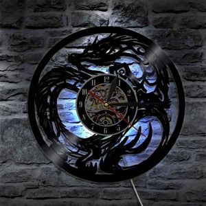 Zegary ścienne Dragon Art Clock Bateria Operowana nowoczesna rekord projektowania z LED LAMP Home Dekoration