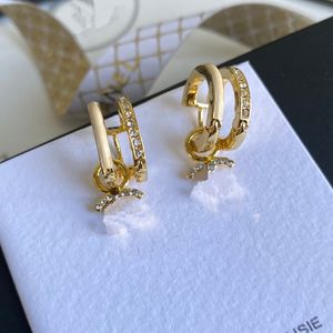 2023 High texture zircon pearl women's earrings designer upscale luxury diamond-studded short earrings