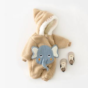 Rompers Baby Cute Winter Cartoon Elephant Coat Päls foder pojkar flickor jumpsuits förtjockar födda outfitkläder 231128