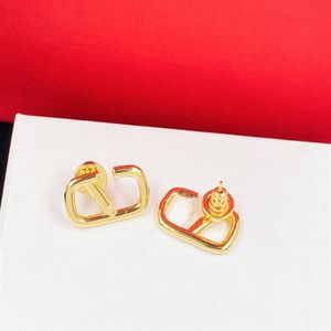 Fashion Designer Stud Earrings Gold Color Simple Style Engagement Classic Earring for Women Men party jewelry lover gift276y