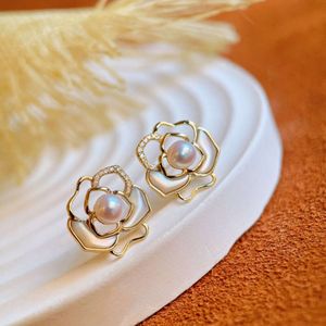 Hot Selling Yellow Gold Camellia Shape Stud Earrings With And Mother Of Pearl