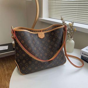 الأزياء حقيبة الكتف في العصور الوسطى 2022 سعة كبيرة التسوق التسوق Crossbody سيدات كلاسيكية handbag229y