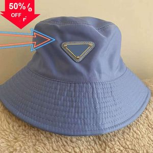 8Designers Cappelli Cappelli Uomo Bonnet Beanie Cappello da pescatore Donna Berretto da baseball Snapbacks Berretti Fedora Cappelli aderenti Donna Luxurys Design Chapeaux1241331aaaaaclw