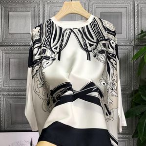 Penny end temperament, light and thin, stylish and stylish bat sleeve imitation silk blouse 50